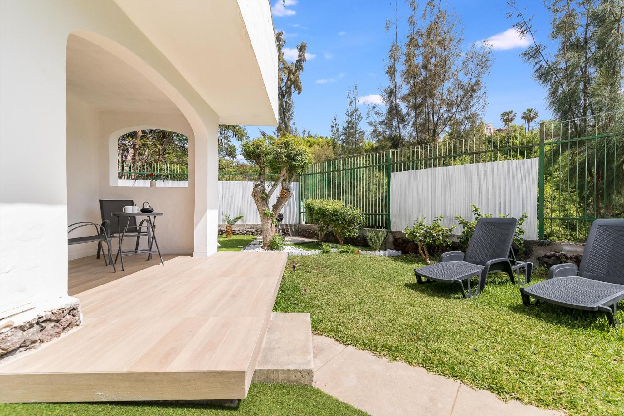 Home2book Stylish Terrace & Bbq, Maspalomas Apartment *